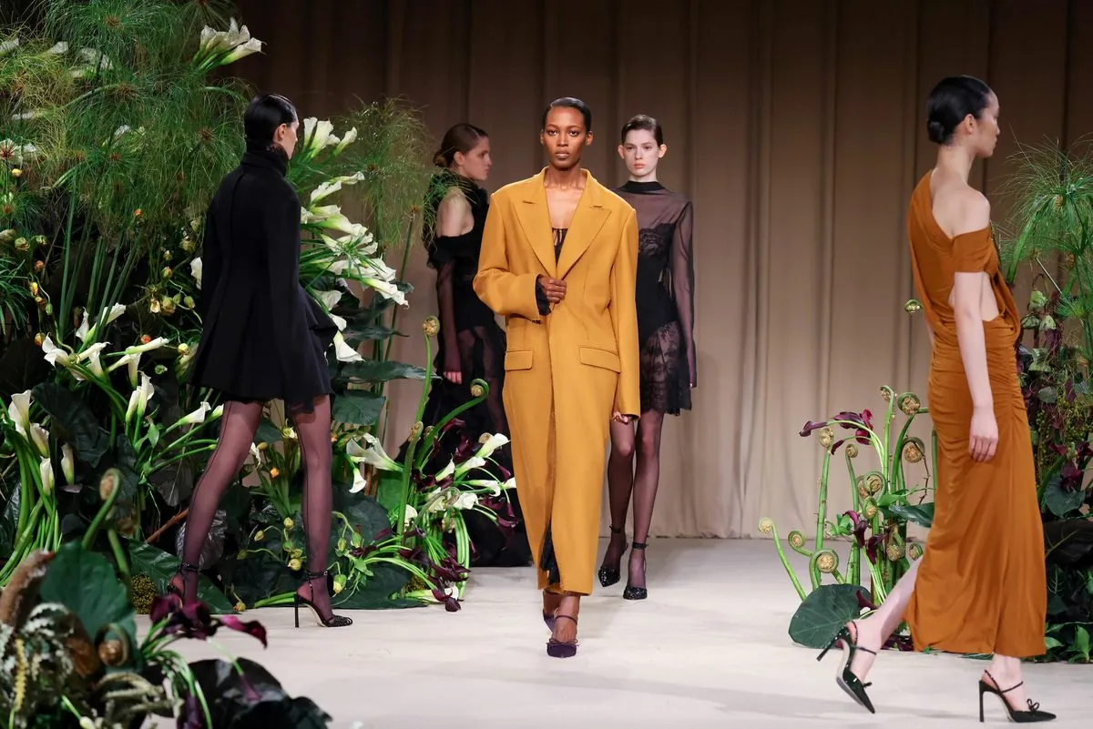 Nouvelles frontières aux Fashion Weeks de New York et Londres