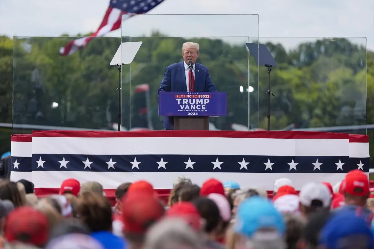 silence-de-trump-sur-le-scandale-du-candidat-republicain-en-caroline-du-nord