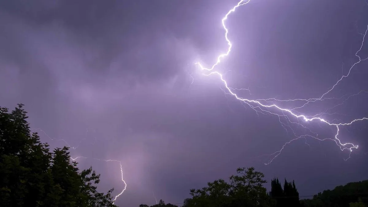 Alerte rouge en Guadeloupe : Pluies torrentielles et risque d'inondations