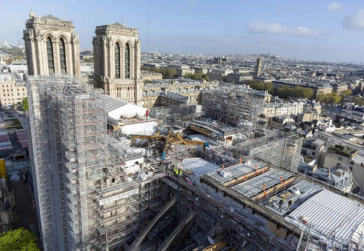 Notre-Dame : débat sur les vitraux modernes à l'approche de sa réouverture