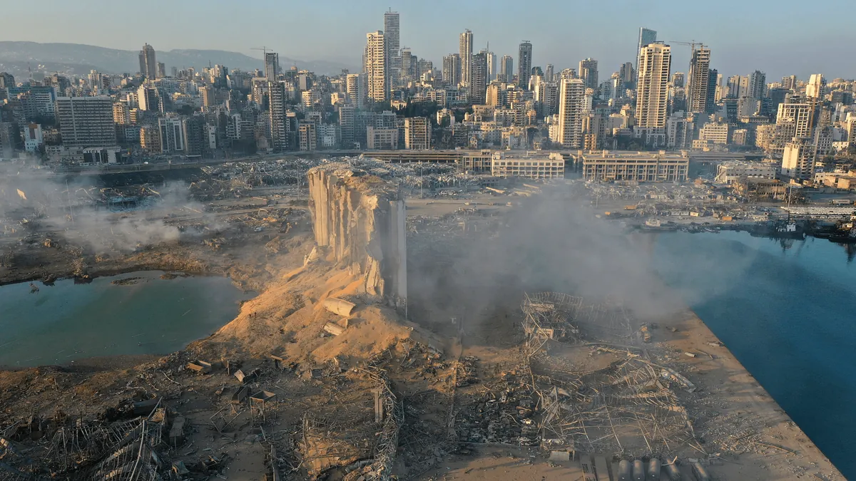 Escalade au Liban : Israël frappe Beyrouth, tensions régionales s'intensifient