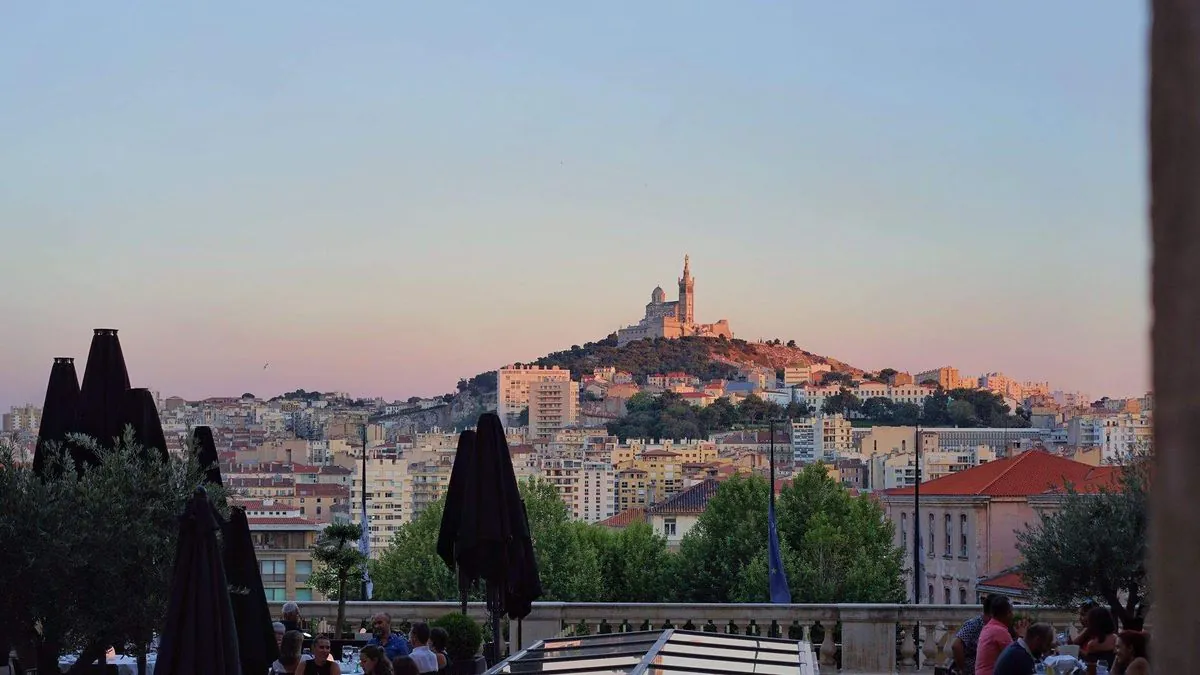 Marseille : Des adolescents impliqués dans des crimes liés au trafic de drogue