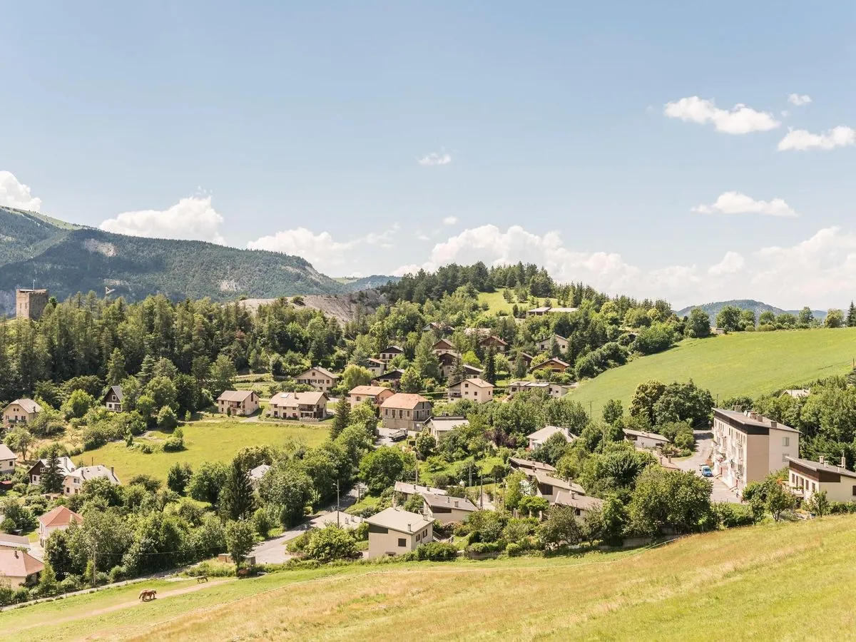 Seyne-les-Alpes dit adieu au ski : une décision citoyenne face au climat