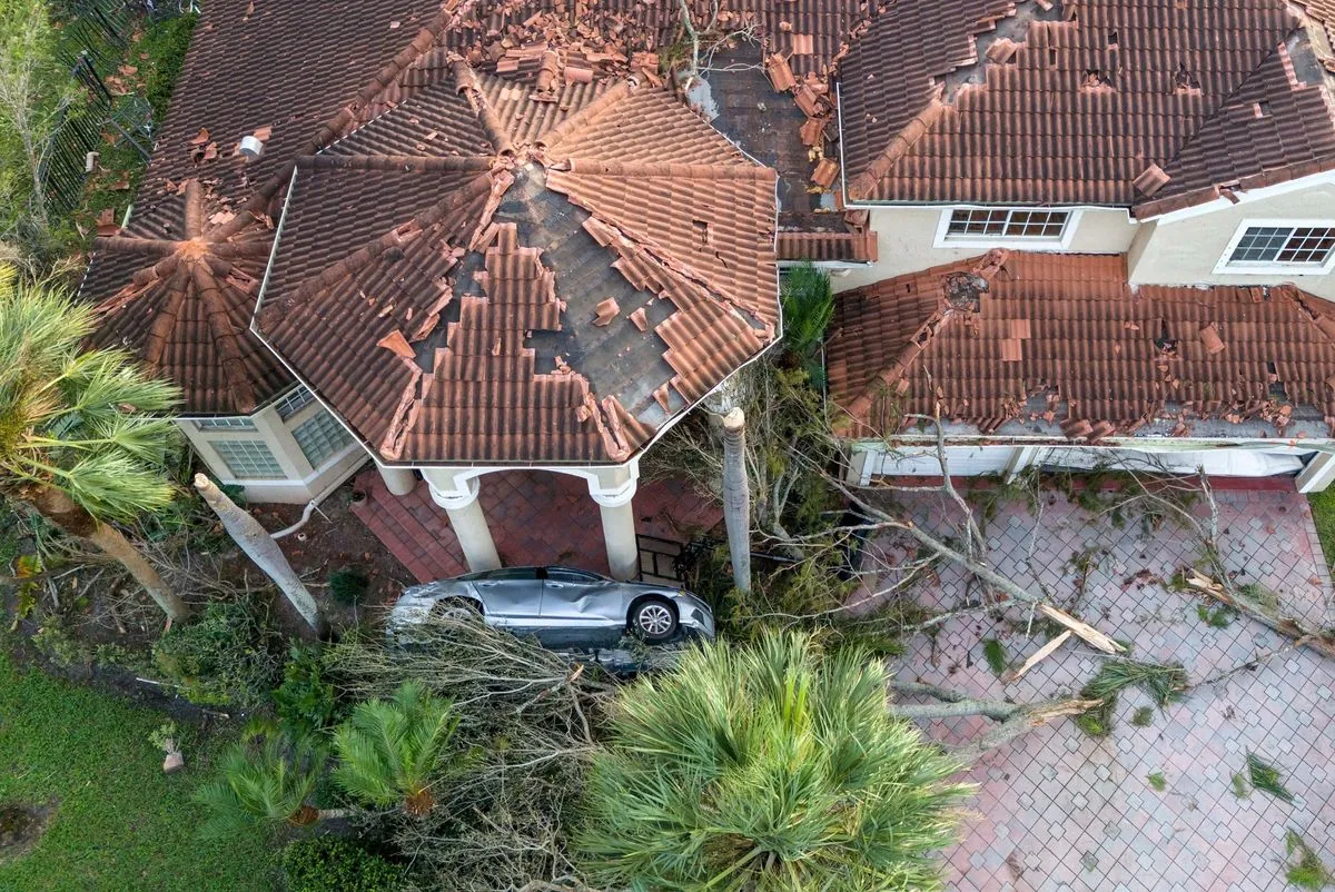 Floride : Tornades meurtrières surprennent avant l'ouragan Milton