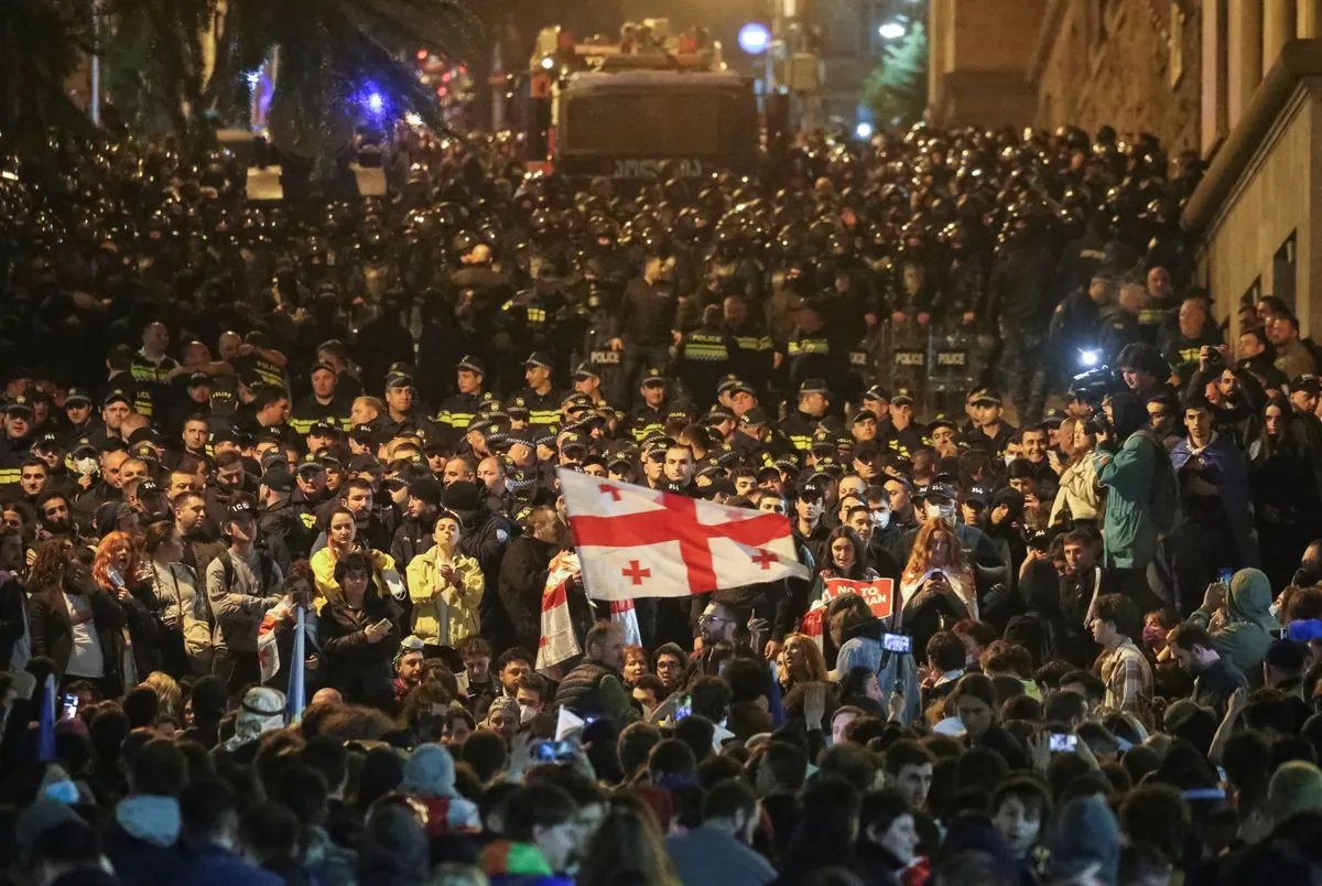 La Géorgie s'enflamme: Des milliers dans les rues après les élections contestées