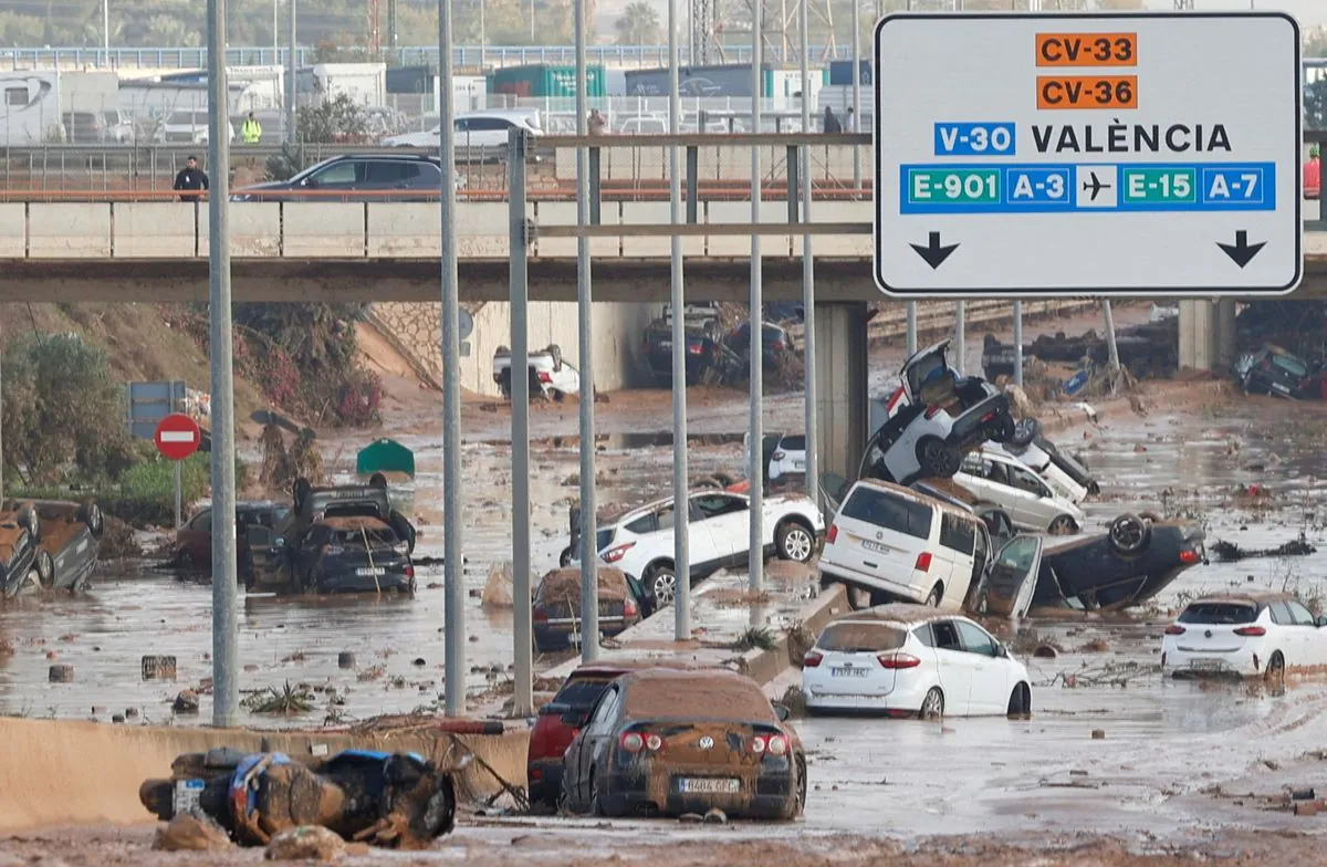 Les inondations en Espagne laissent des centaines de victimes sous les eaux