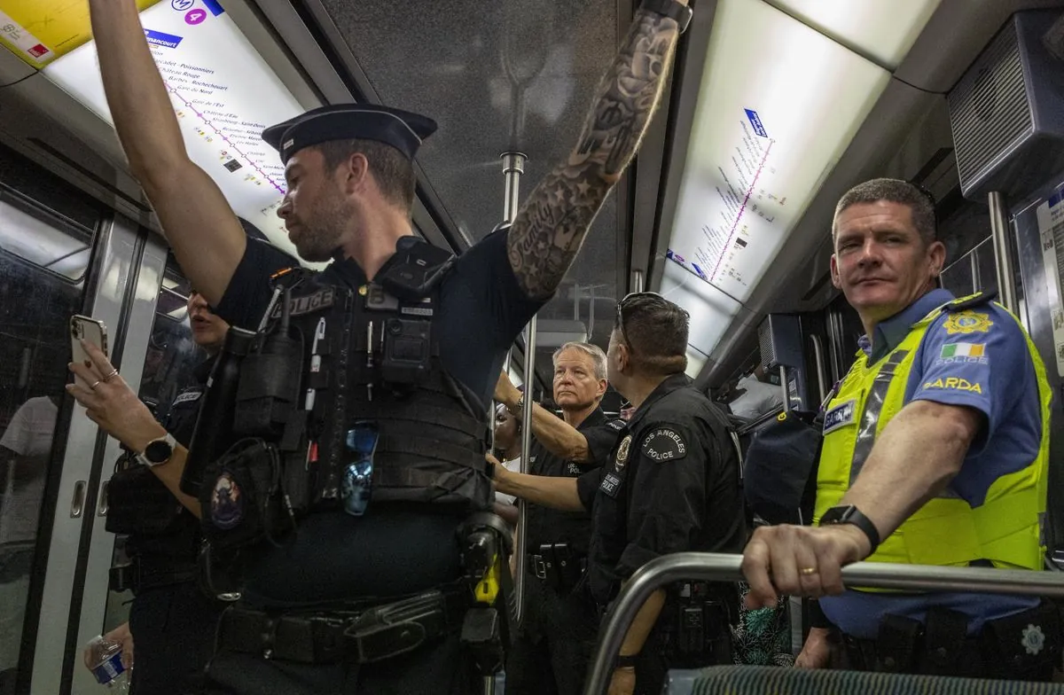 Attaque brutale à la hache dans un train parisien laisse quatre blessés