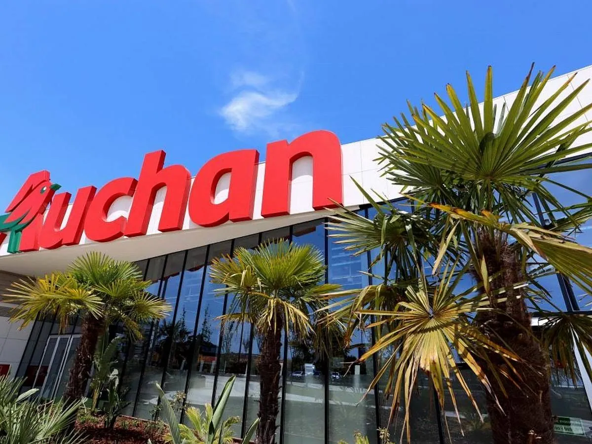 auchan-annonce-un-plan-massif-de-restructuration-qui-secoue-la-france