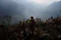 L'Équateur lutte contre des incendies massifs pendant une sécheresse historique