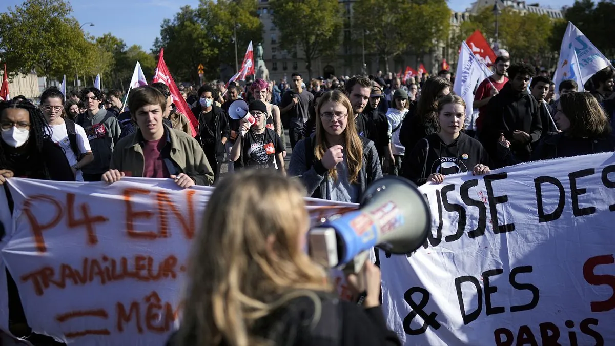 Tensions chez Bayard: Un nouveau directeur provoque une grève inattendue