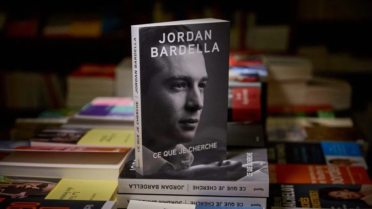 Le premier livre de Bardella dévoile une vision surprenante de la politique