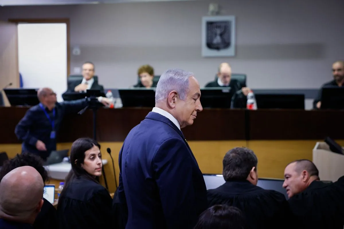 Netanyahu comparaît enfin devant le tribunal: ce qui se passe vraiment à Tel Aviv