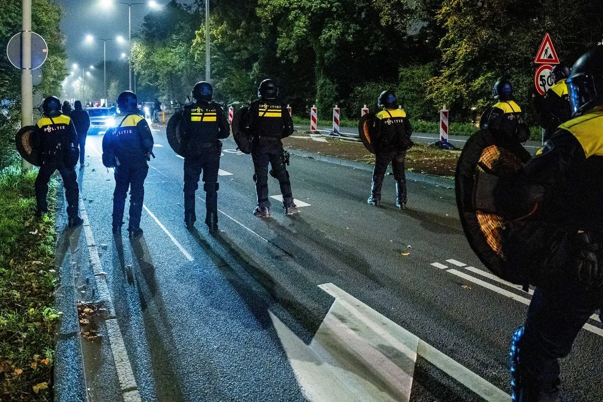 Procès tendu à Amsterdam: la justice examine des violences post-match choquantes